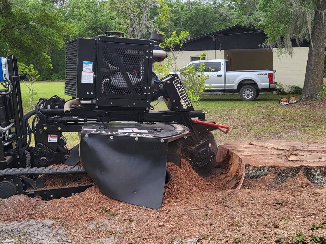 Land clearing equipment